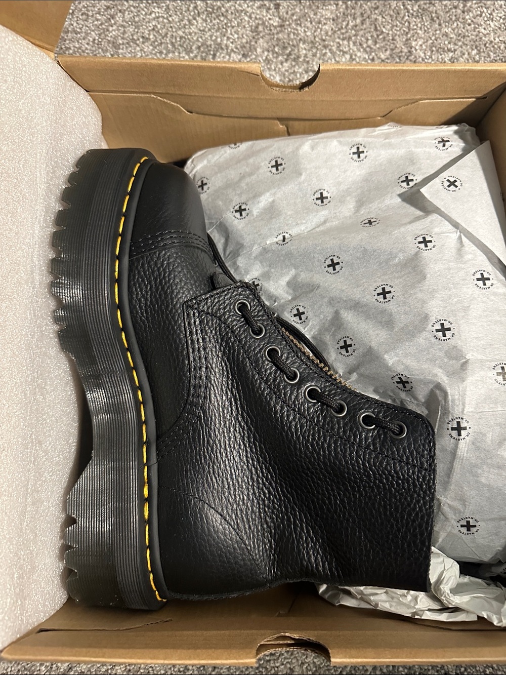 NIB Dr. Martens Sinclair Combat Boots with Yellow Stitching - Womens 9